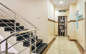 Hotel O Aroma Classic Near Nampally Main Railway Station
